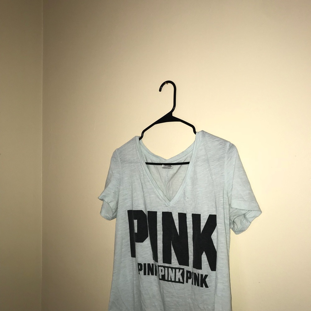 💙🖤PINK Tee🖤💙